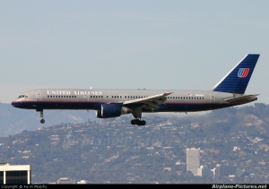 United 757 - 200 aircraft