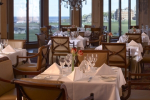 Road Hole Restaurant,  overlooking Old Course, St. Andrews